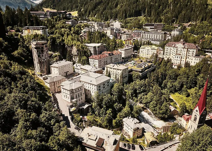 Urban Nature Bad Gastein - Badeschloss